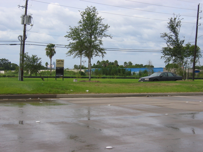 Abandoned car on Main St.